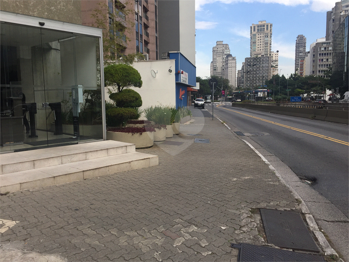 Aluguel Salas São Paulo Itaim Bibi REO580286 17