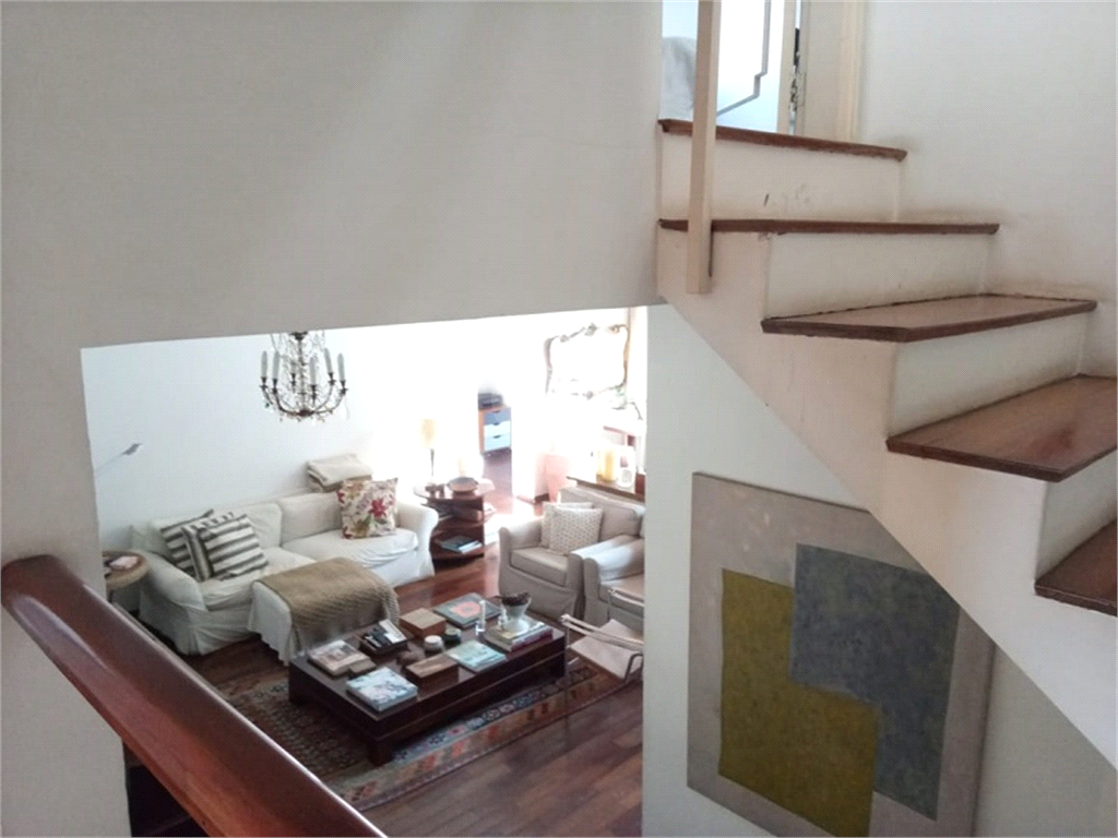 Venda Casa São Paulo Pacaembu REO580442 18