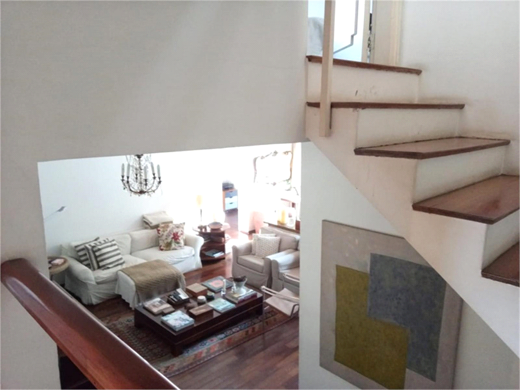 Venda Casa São Paulo Pacaembu REO580442 57