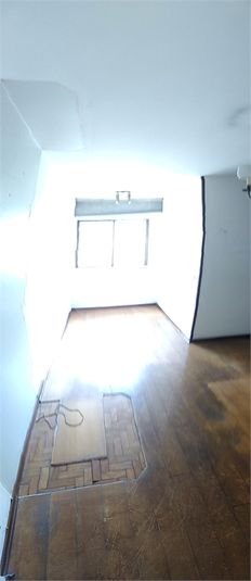 Foto REO581149