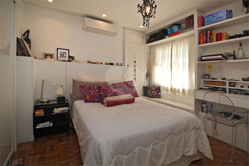 Foto REO581786