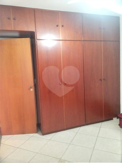 Foto REO585024
