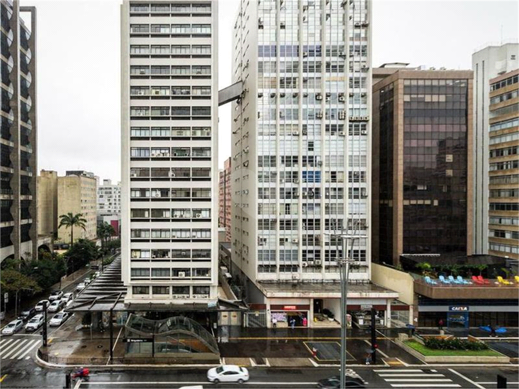 Venda Apartamento São Paulo Bela Vista REO586403 17