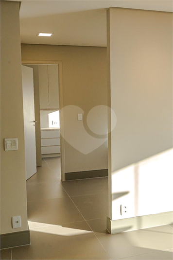 Foto REO586419