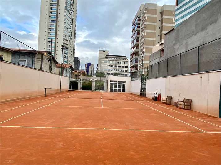 Foto REO586419