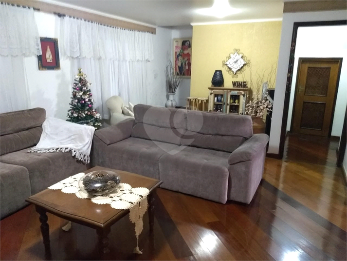 Foto REO586472