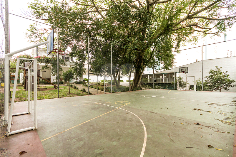 Foto REO586876