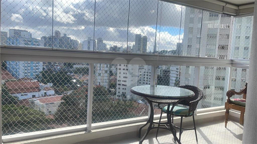 Foto REO587380