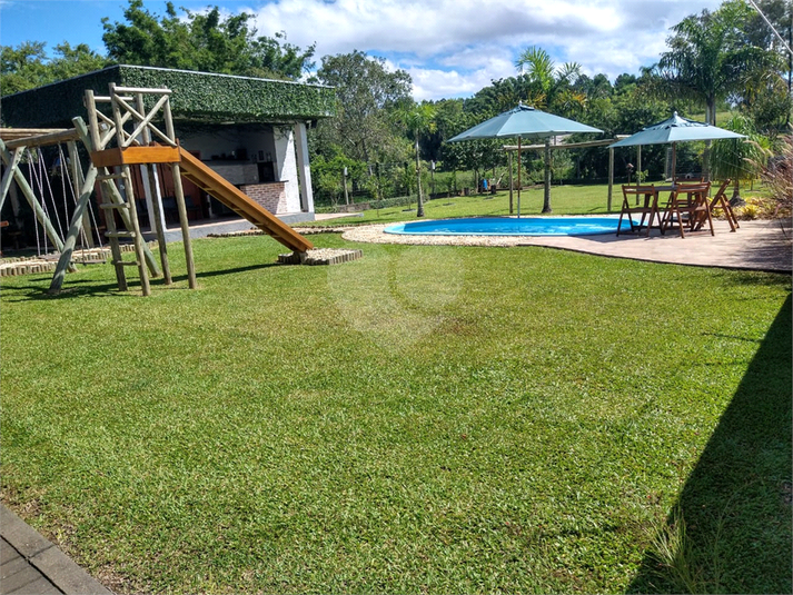 Foto REO587460