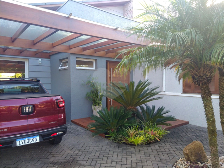 Foto REO587460