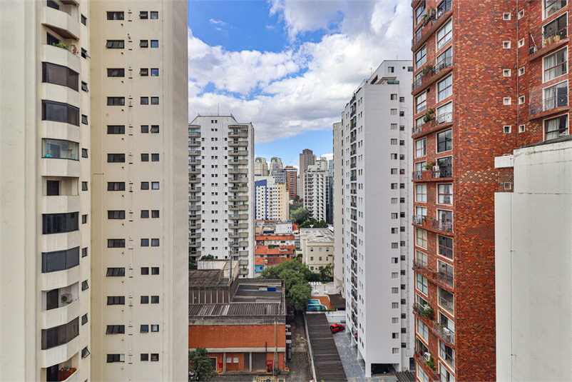 Foto REO587733