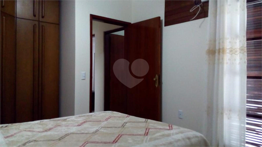 Foto REO589143
