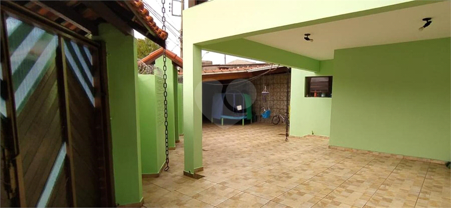 Foto REO589143