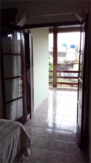 Foto REO589143
