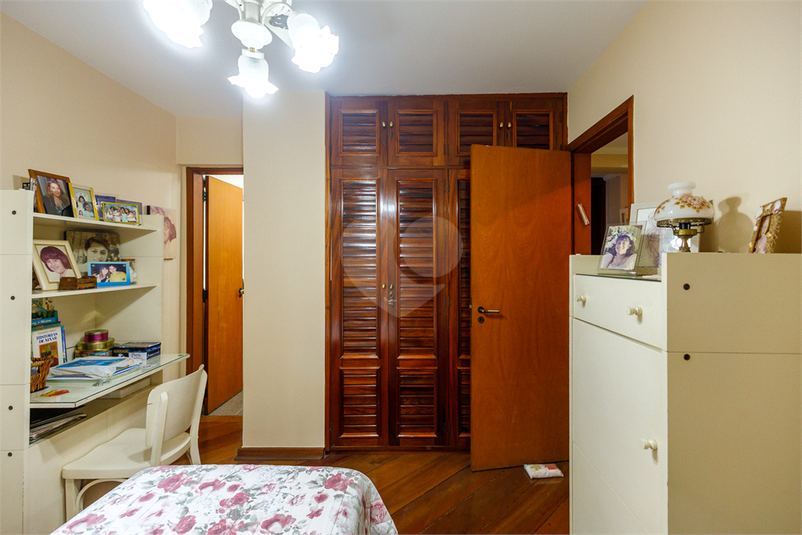 Foto REO590111