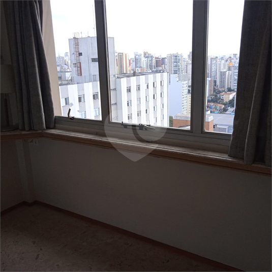 Foto REO590541