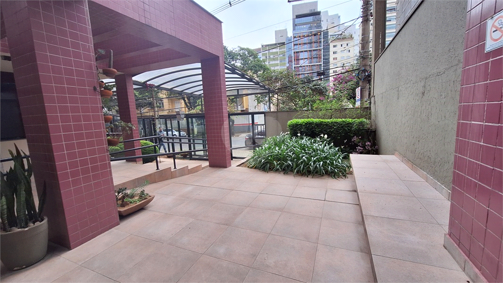 Venda Apartamento São Paulo Cerqueira César REO590781 34