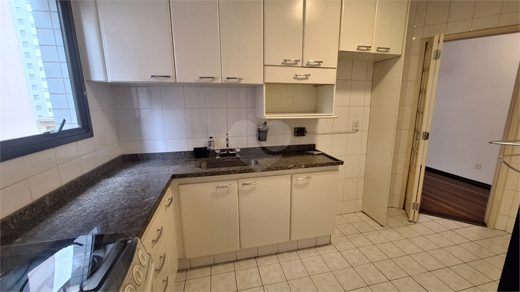 Venda Apartamento São Paulo Cerqueira César REO590781 13