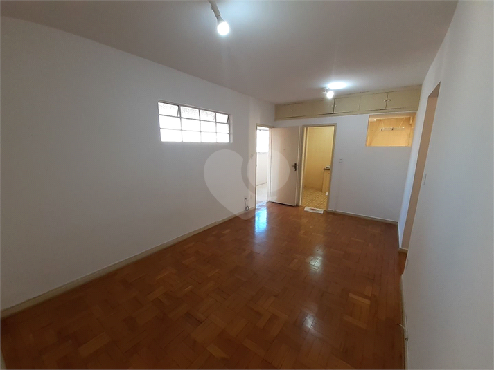 Foto REO591669