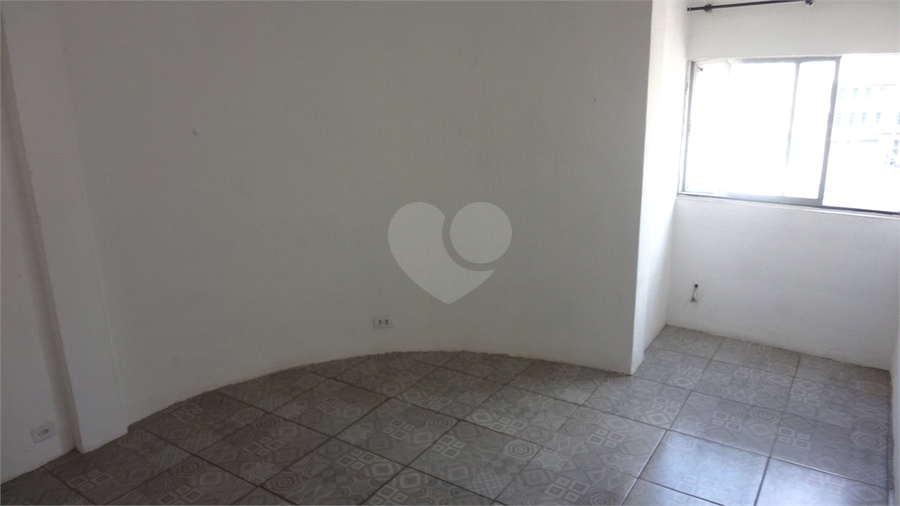 Venda Apartamento São Paulo Sé REO592234 3