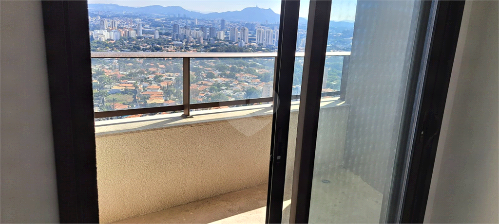 Venda Apartamento São Paulo Alto Da Lapa REO592501 17