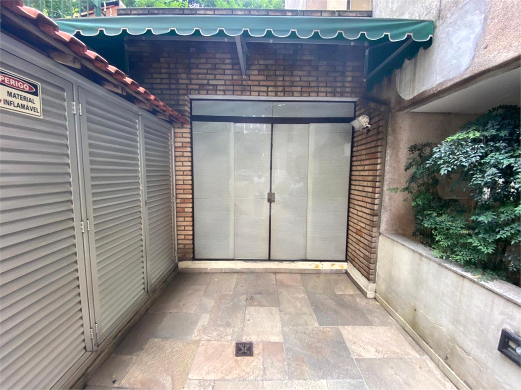 Venda Apartamento São Paulo Bela Vista REO592752 40