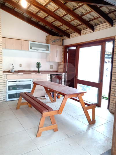 Foto REO593395