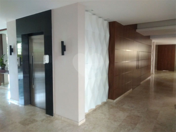 Foto REO594165