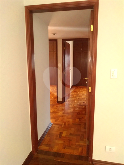 Foto REO594165