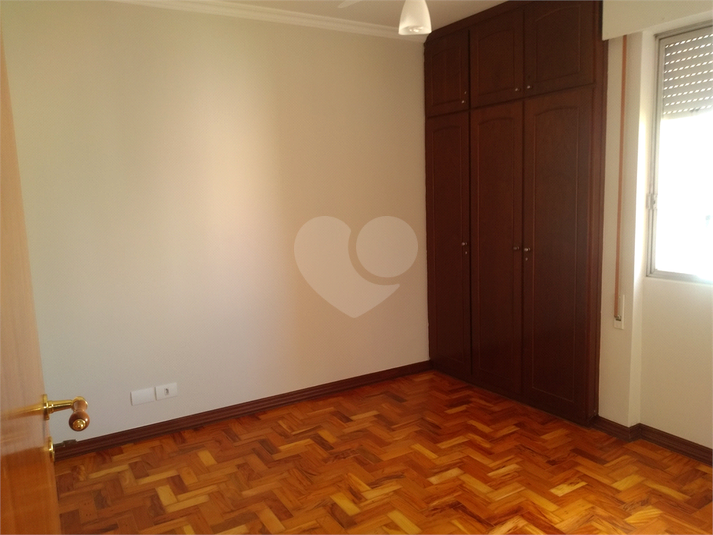 Foto REO594165