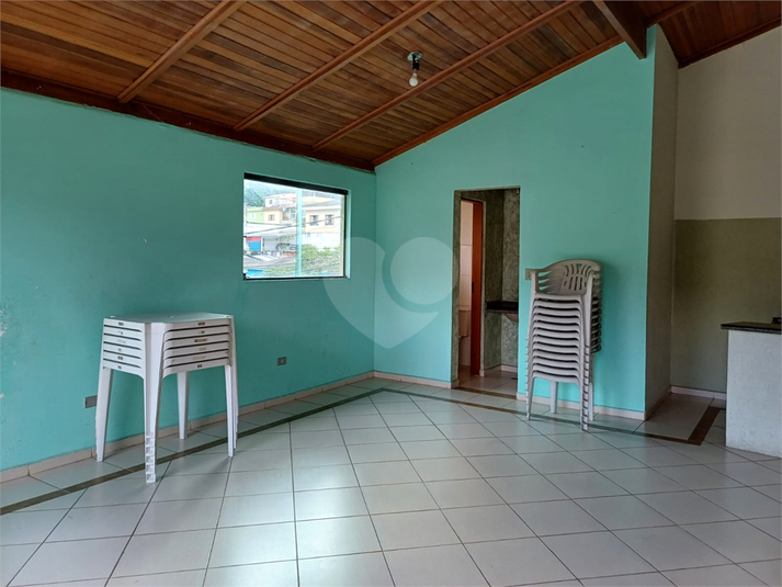 Foto REO596145