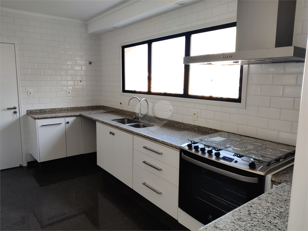 Aluguel Apartamento São Paulo Moema REO597451 22