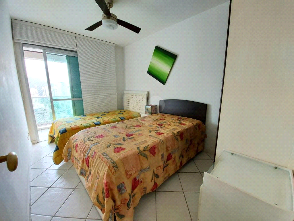 Venda Duplex Guarujá Pitangueiras REO599071 14