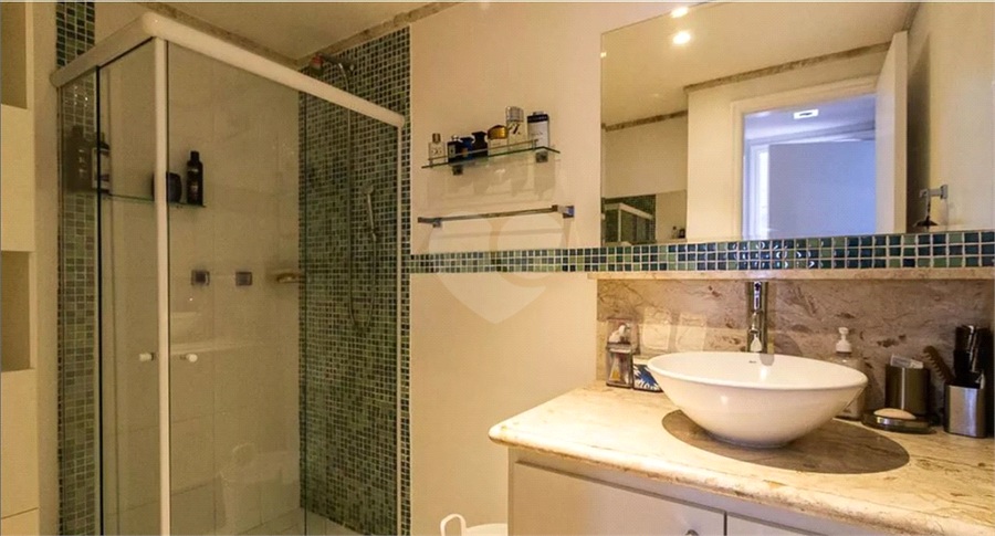 Banheiro suite