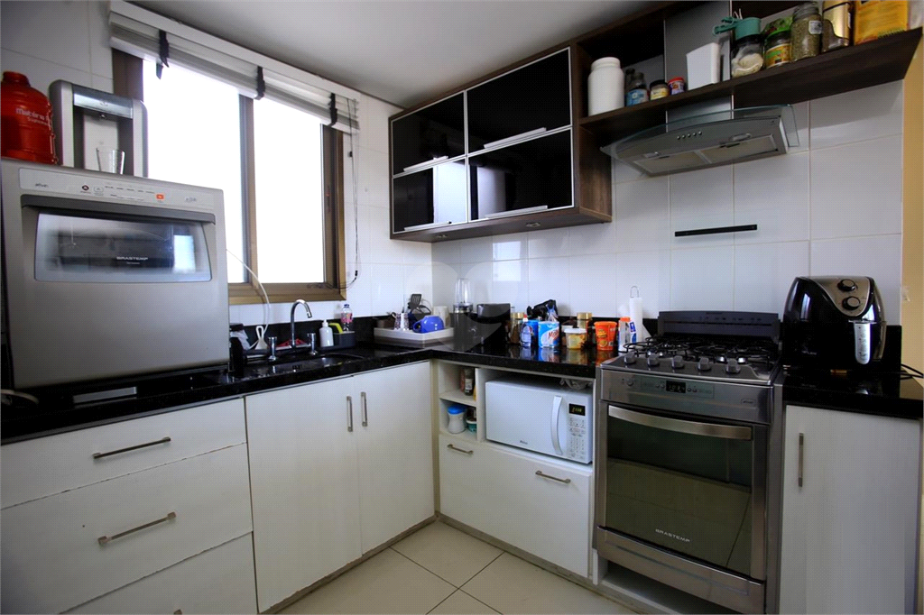 Venda Apartamento Porto Alegre Menino Deus REO601254 8