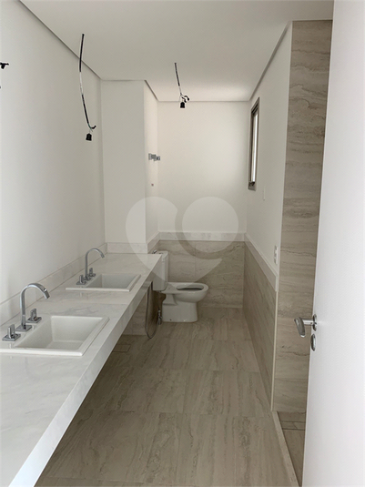 Foto REO601351
