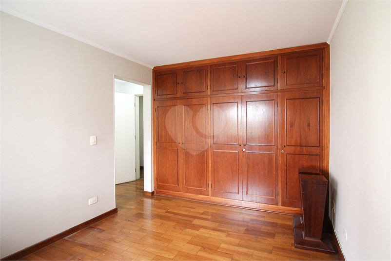 Foto REO601454