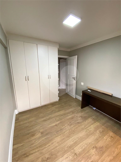 Foto REO602161