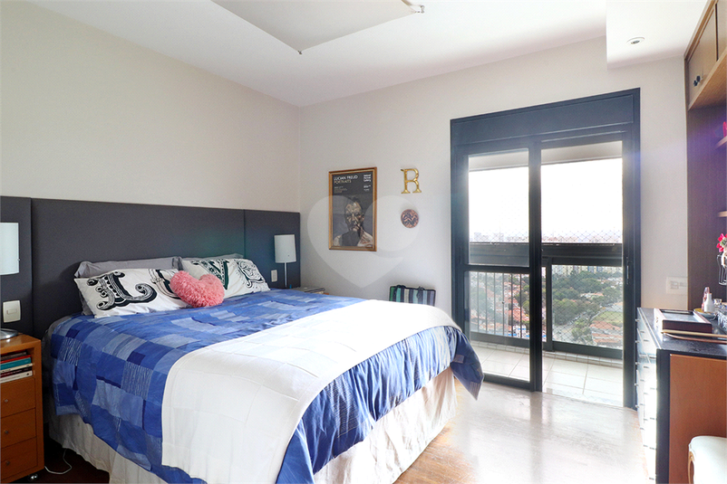 Foto REO603150
