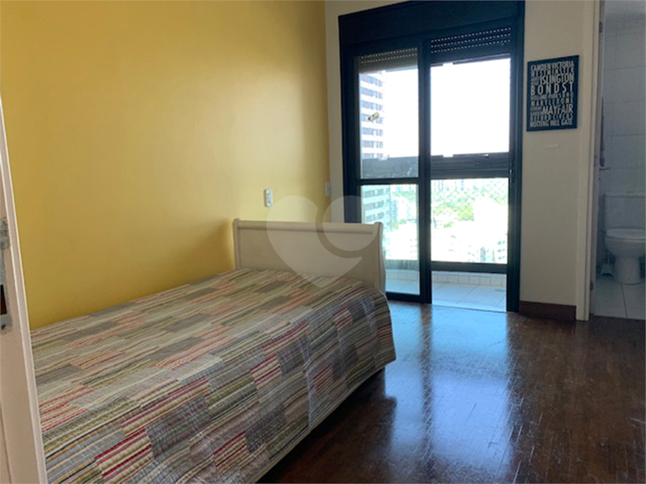 Foto REO603150
