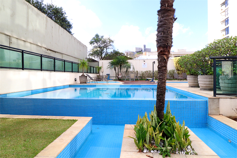 Foto REO603150