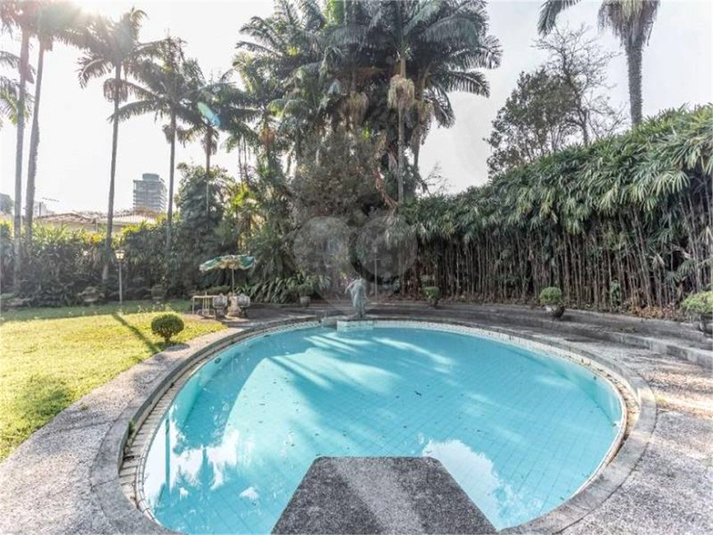 Venda Casa São Paulo Jardim América REO603242 16