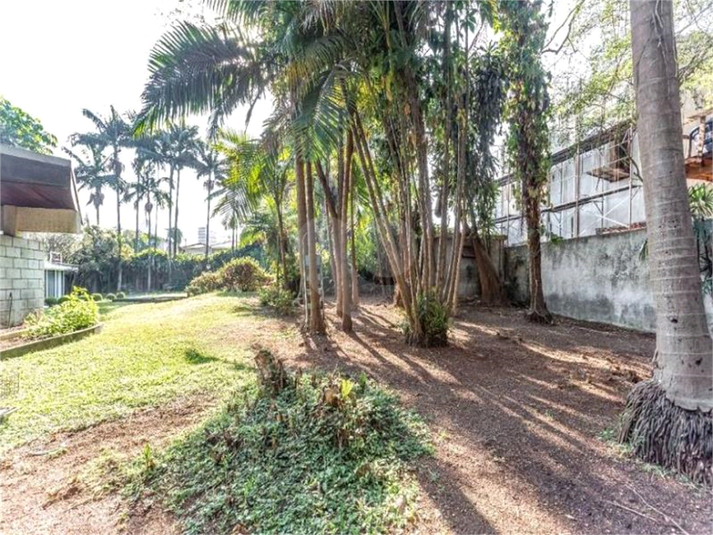 Venda Casa São Paulo Jardim América REO603242 3