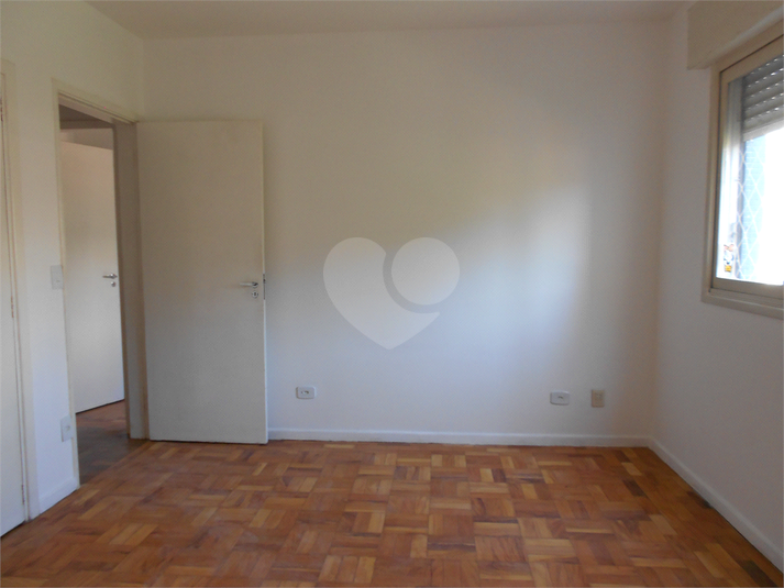 Foto REO603328