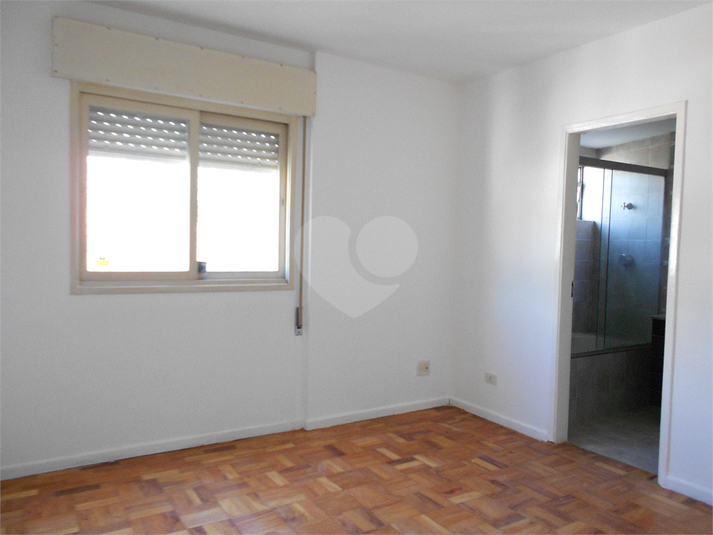 Foto REO603328
