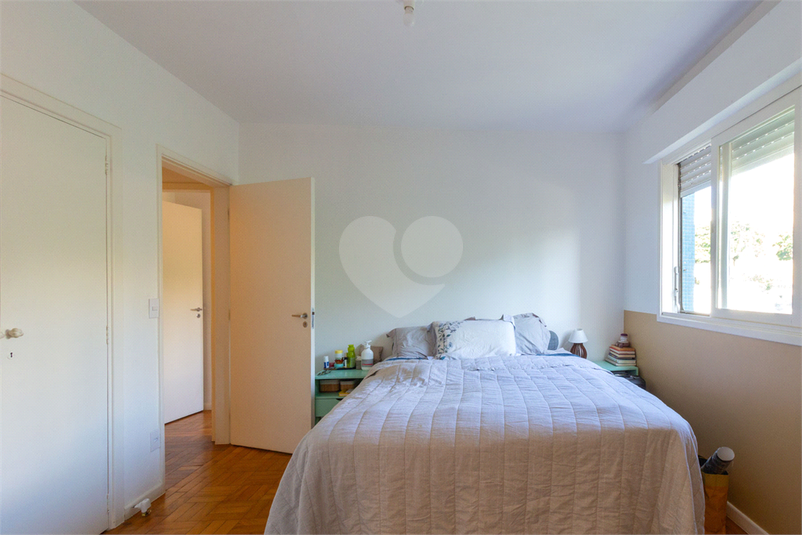 Foto REO603328