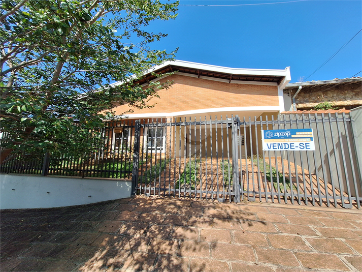 Foto REO605074