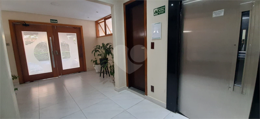 Foto REO605086