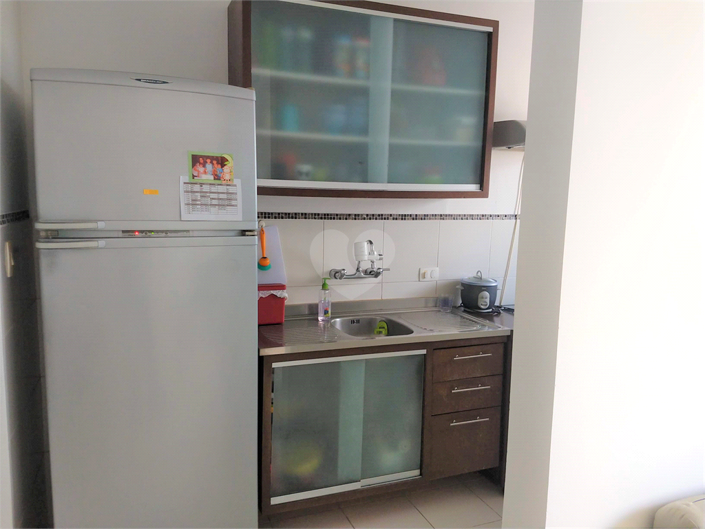 Venda Apartamento São Paulo Bela Vista REO606633 11