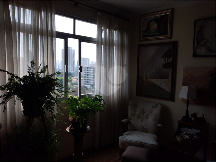 Foto REO607377